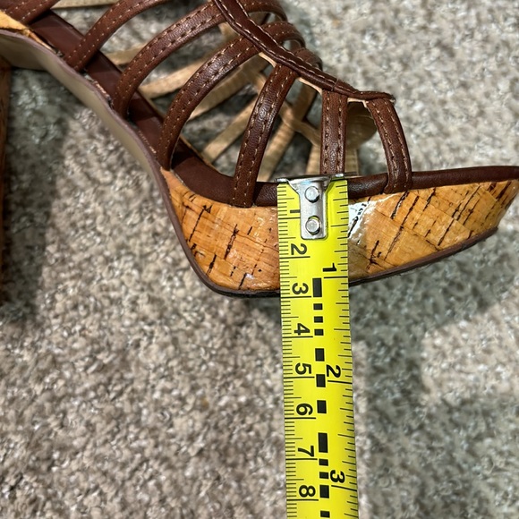 Chinese Laundry Heels - Picture 6 of 7